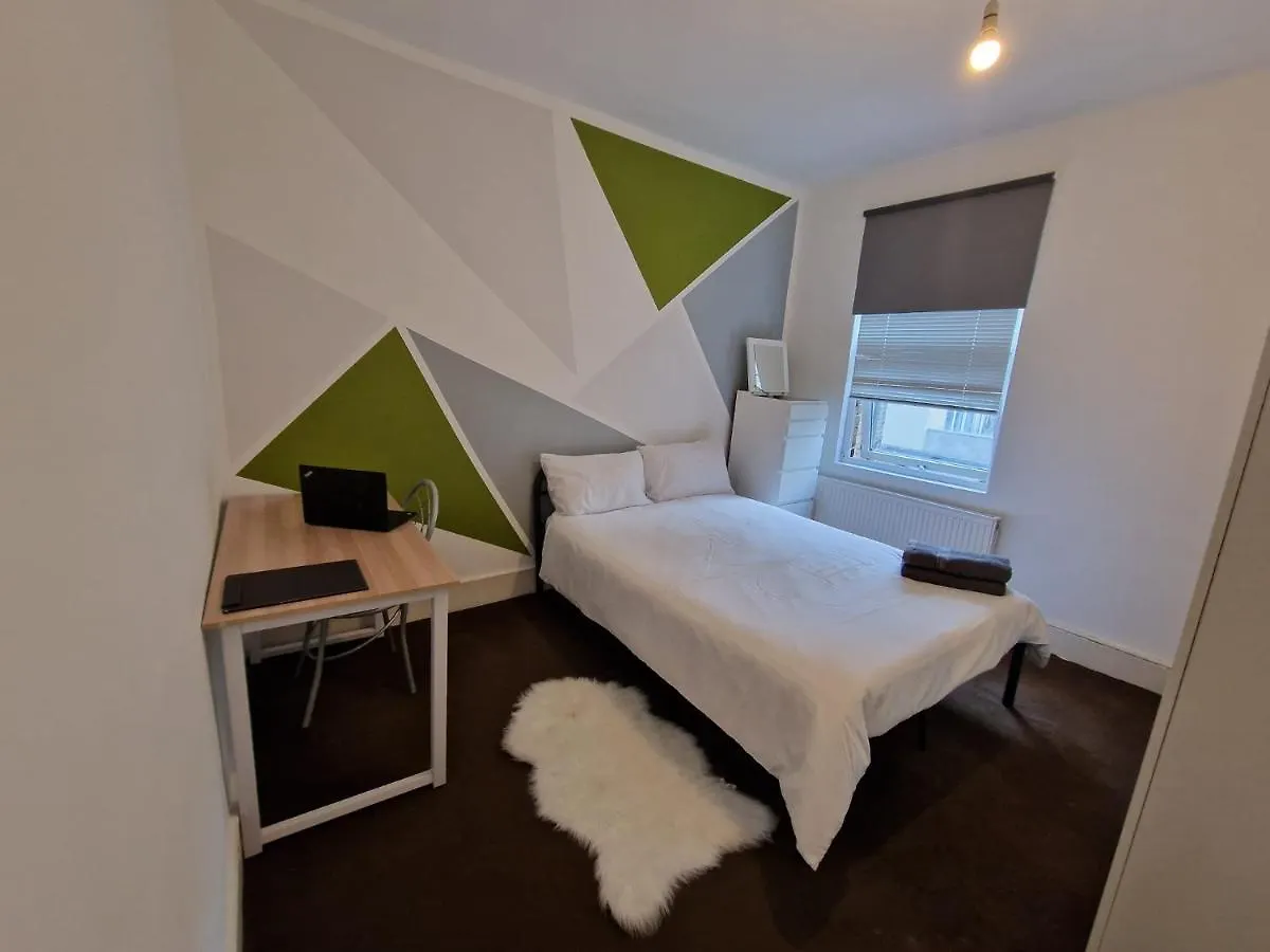 Brewery Rd Double Room Plumstead